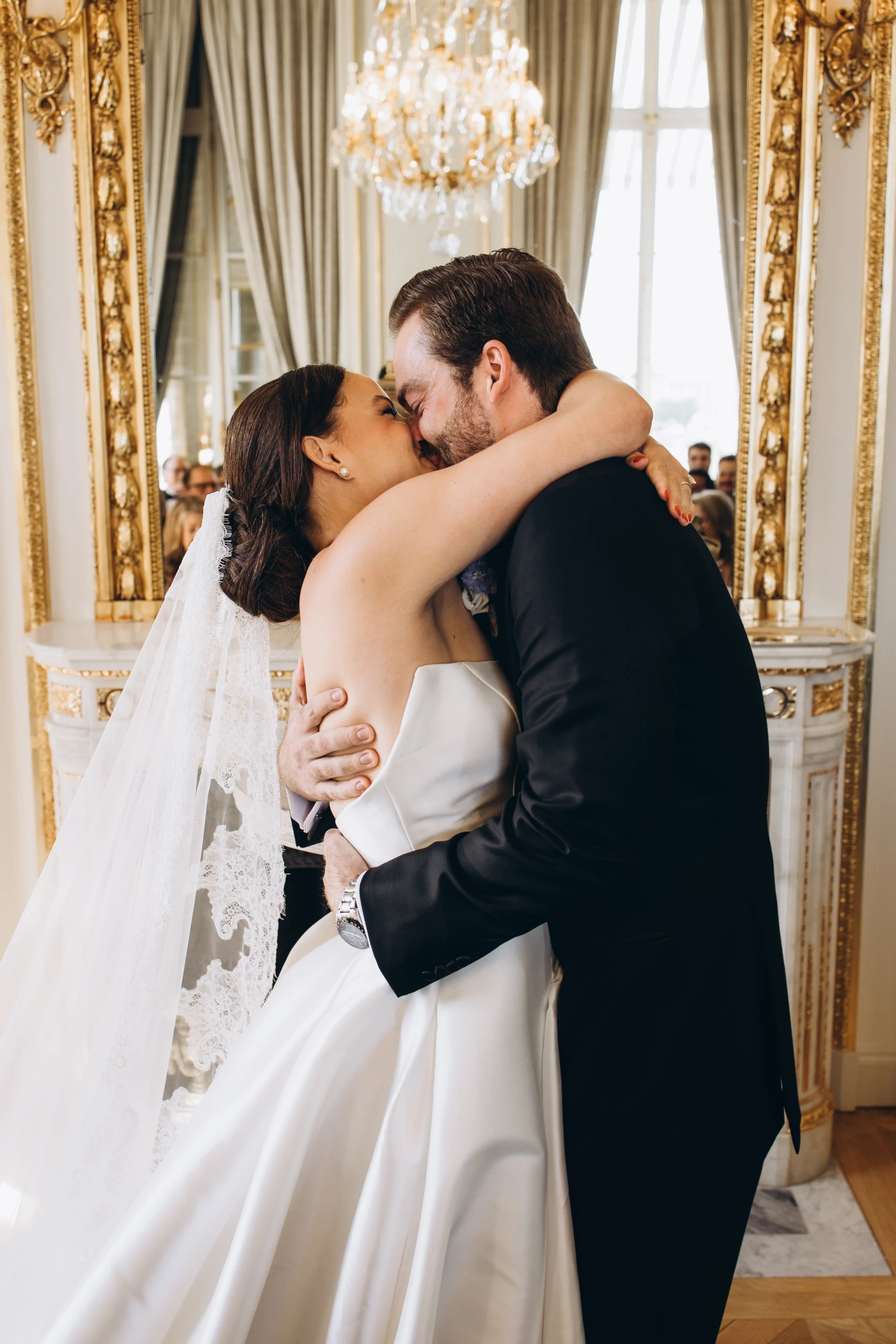 The first kiss as a married couple